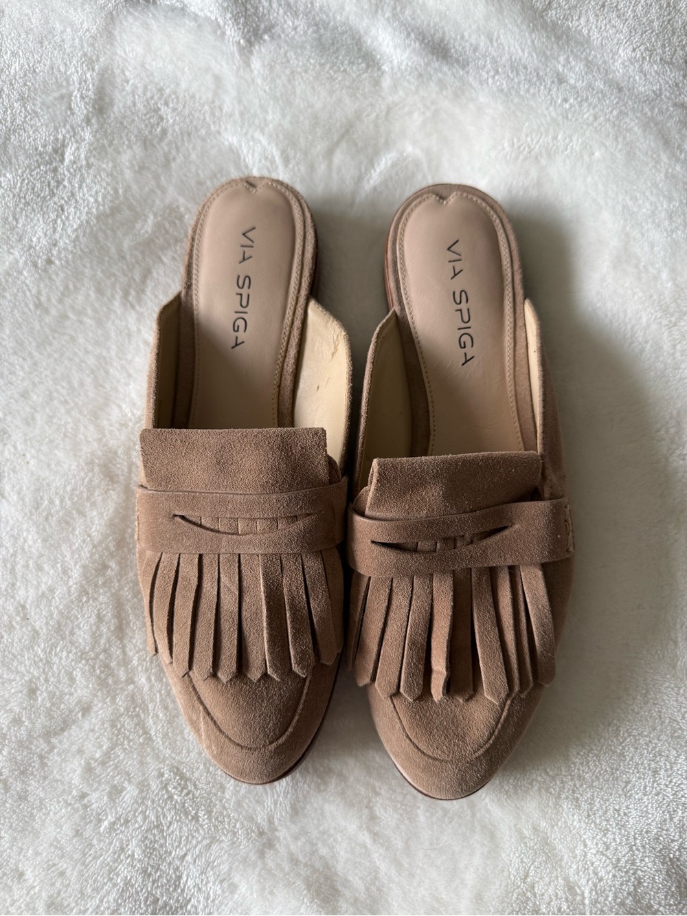 Via Spiga Tan Suede Kiltie Fringe Mules